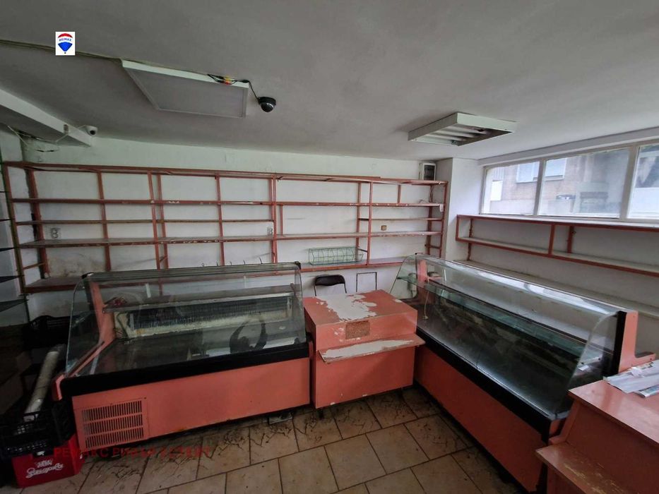 Търговски обект / магазин под наем кв. Здравец Изток