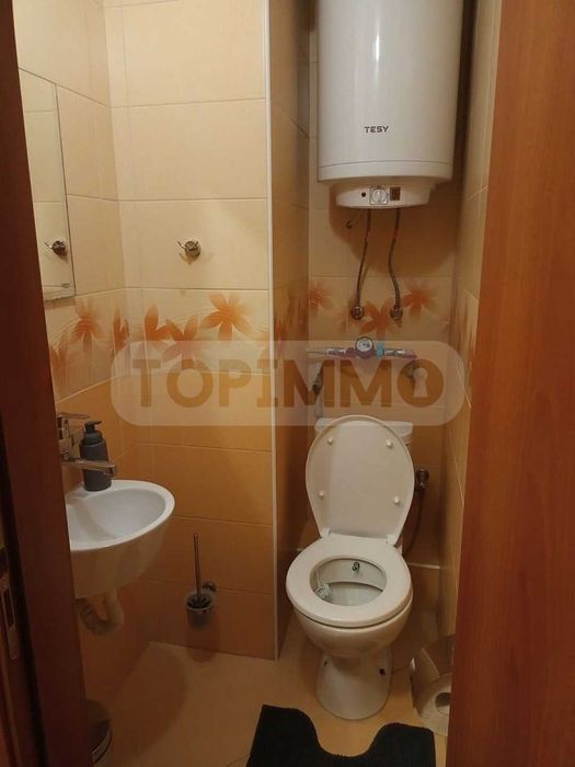 Дава се под наем Тристаен апартамент в Варна, Червен площад - 72 кв.м за 609.96 € - Снимка #11