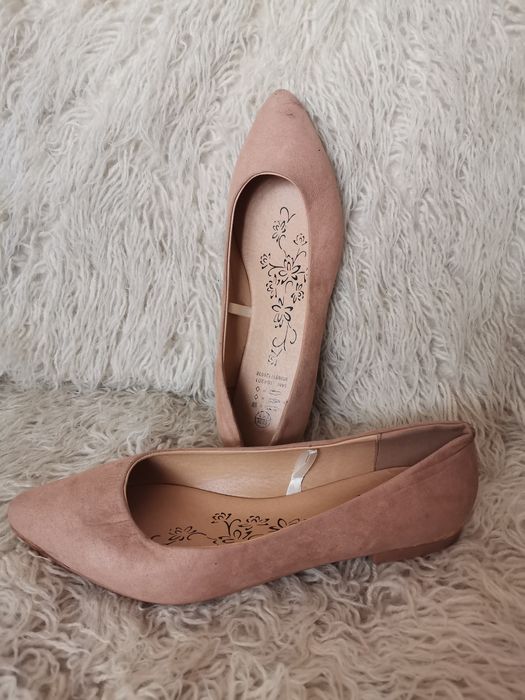 Прекрасни дамски обувки, удобни и практични,! 38 н-р, само пробвани!