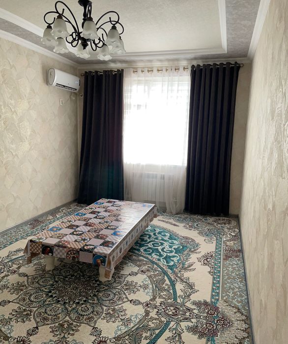 Navoiy Shahri Yangi hayot domidan uy sotiladi