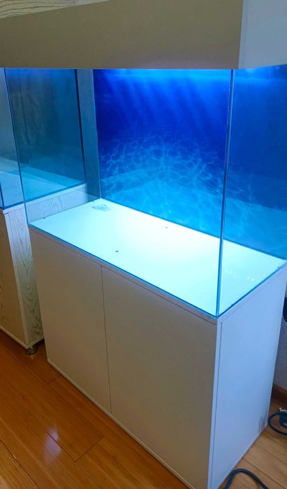 Akvariumlar sotiladi, bizda arzon va sifat