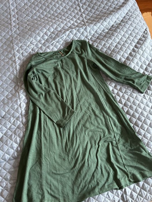 Рокля Stradivarius - размер M