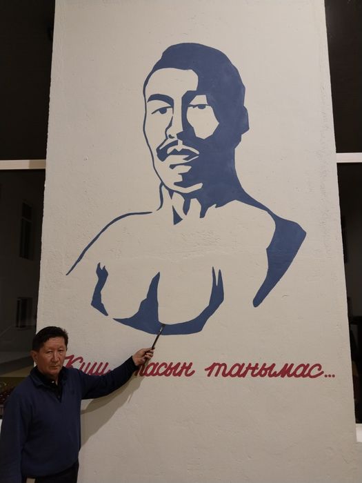 Художник с опытом роспись стен