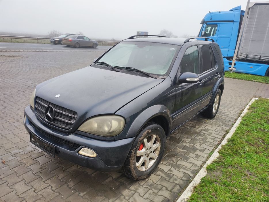 Mercedes ML 270 W163 pentru dezmembrări