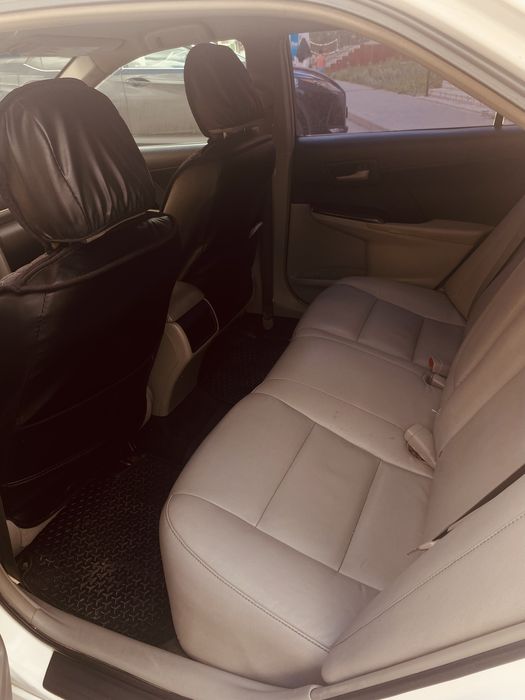 Toyota Camry 50 LE 2012