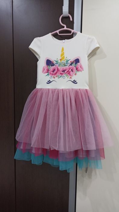 Детска рокля с еднорог 110 размер