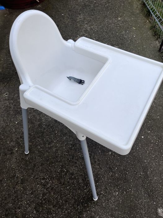 Masuta bebe de la Ikea