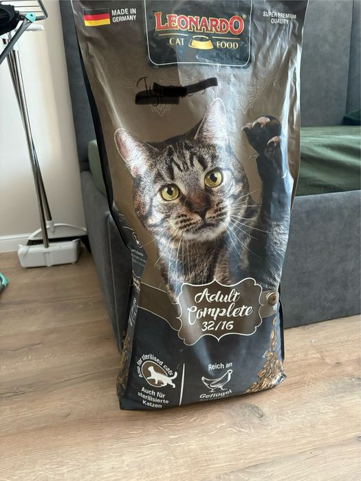 Корм для кошек Leonardo Adult с курицей