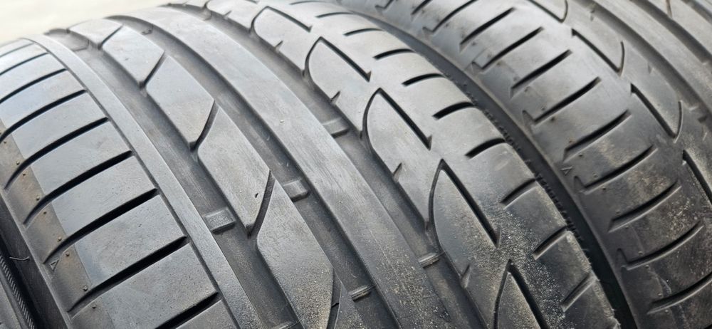 Anvelope vara 2 buc 275 35 20 Runflat RSC Bridgestone 1 buc 245 40 20 Runflat RSC Bridgestone ptr BMW seria 7 G11 G12