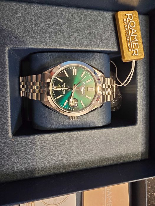 Часовник Roamer Montalbano, Green Sunray Dial