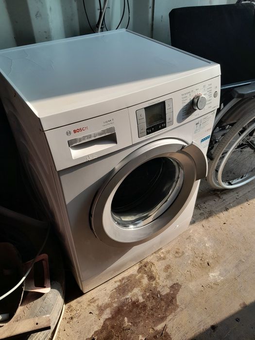 Продам стиральную машину бош
