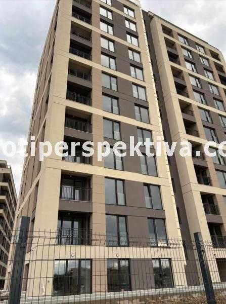 Продава се Тристаен апартамент в Пловдив, Тракия - 100 кв.м за 1499 €/кв.м - Снимка #12