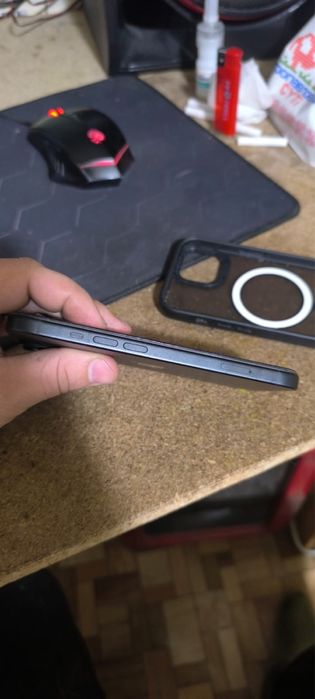 Продам айфон 15 128гб