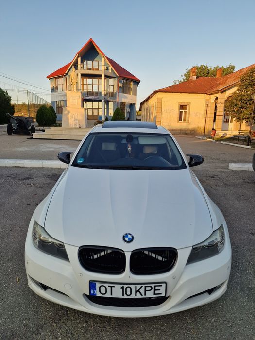 BMW Seria 3 2010 — imagine 1