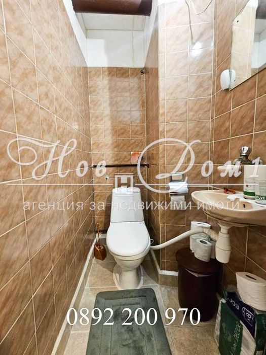 3-стаен/ Изток/ Просторни стаи/ Среден етаж