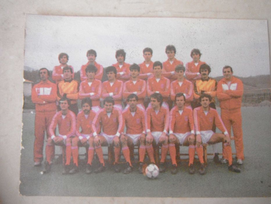 Стари футболни календари, книги, програми