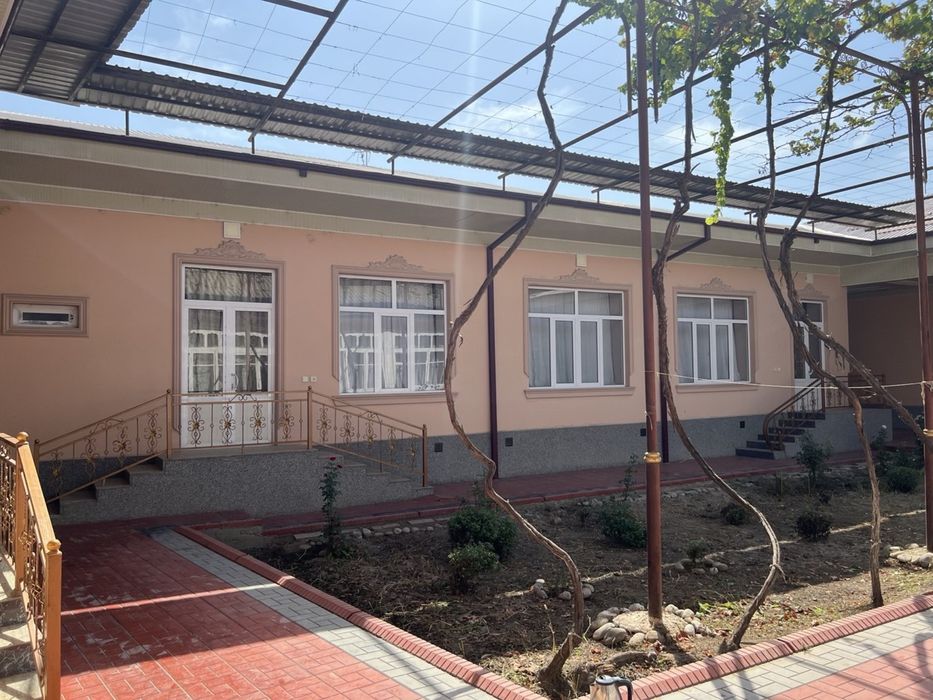 Marg’ilon shaxarda 12 sotixli uy sotiladi