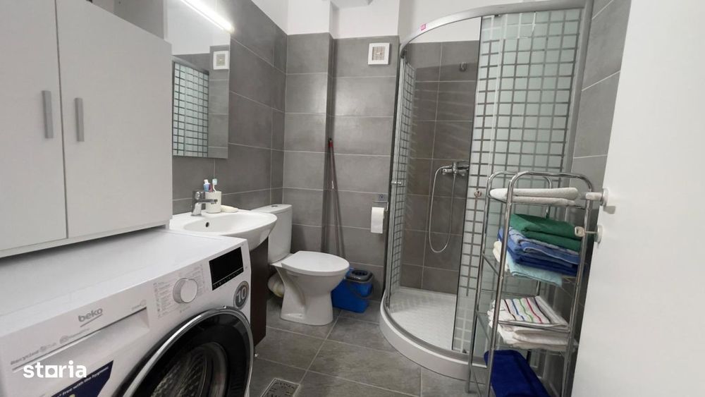 Apartament 2 Camere - Transformat In 2 Locuinte Independente