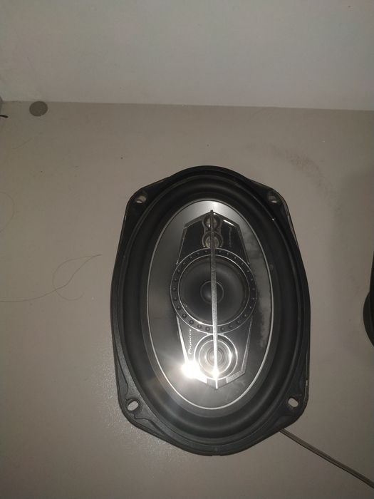 Pioneer Kalonka srochno sotiladi