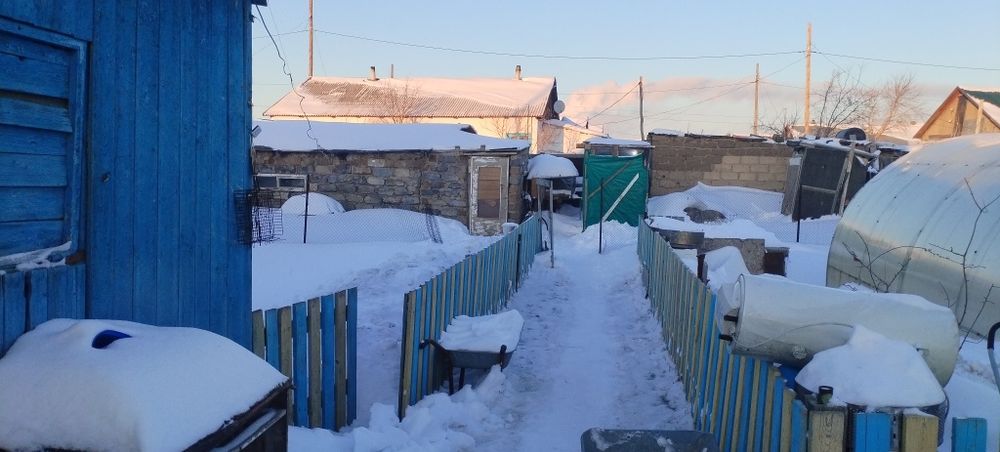 Продам теплый  дом в заводском