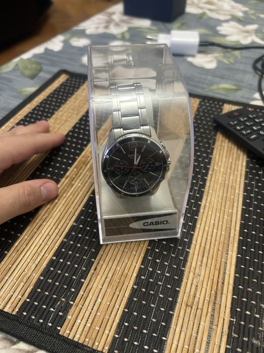 Casio Edifice 2 броя и часовник Police