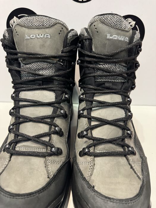 Мъжки туристически обувки LOWA RENEGADE WARM GORE-TEX . Размер 46