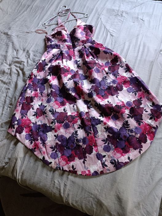 Дамски рокли официални