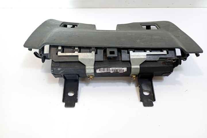 Airbag genunchi 103458704M02 Toyota Avensis a 2-a generatie T25