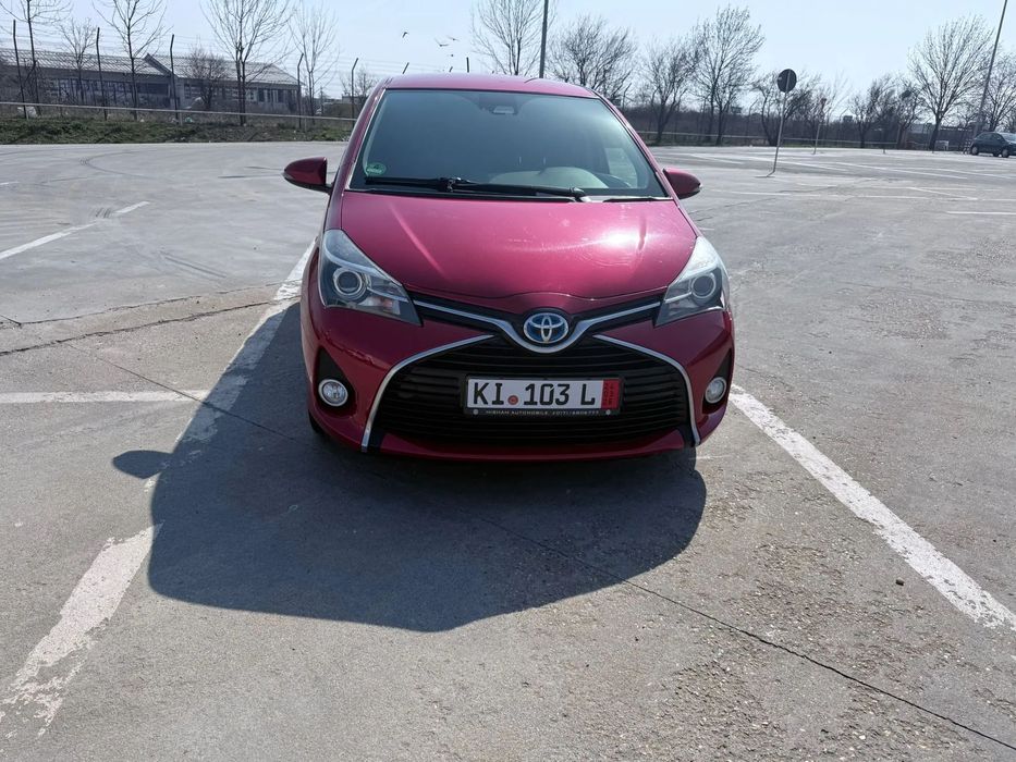Toyota Yaris : Toyota Yaris Hybrid 2016 - Echipare SOL - Istoric Service Complet -