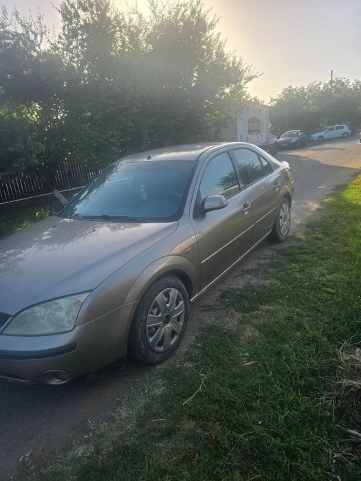 FORD Mondeo 2002 — imagine 2