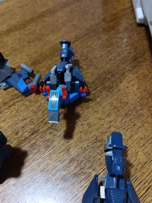 Продам фирменные Лего оригинал