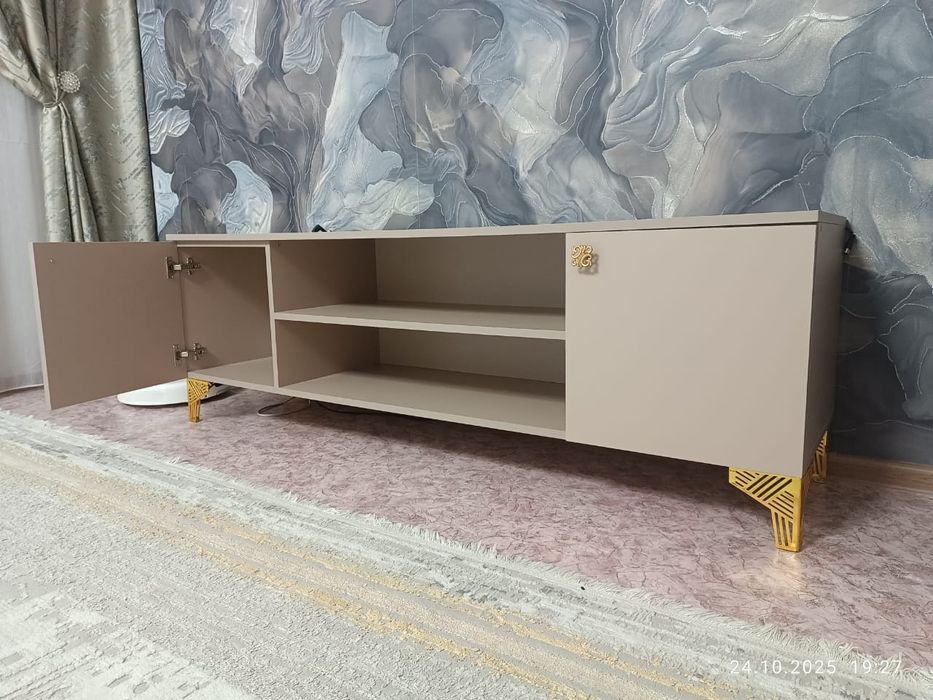 тумба под телевизор