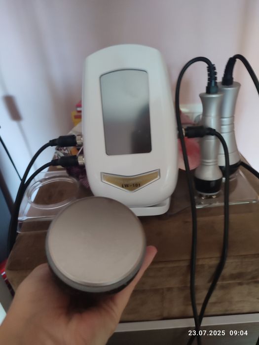 Aparat radiofrecvență și cavitatie