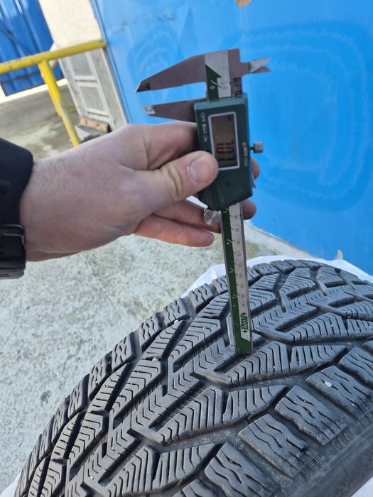 245 45 18 Tigar dot 3720