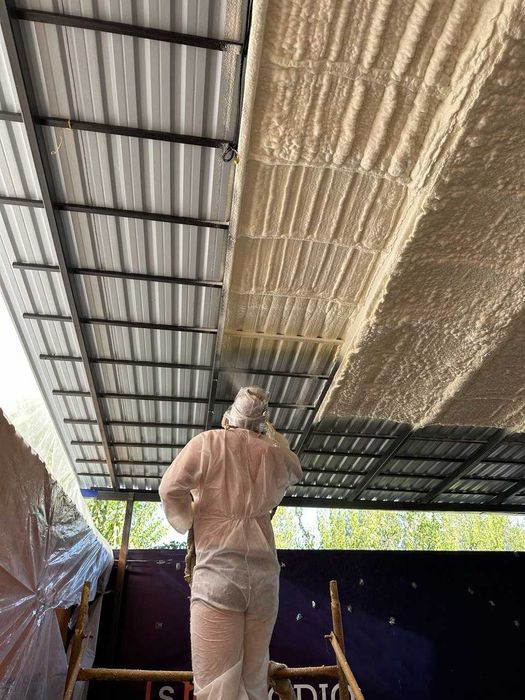 Качественное утепление крыши, мансарды, чердака, кровли пенополиуретан