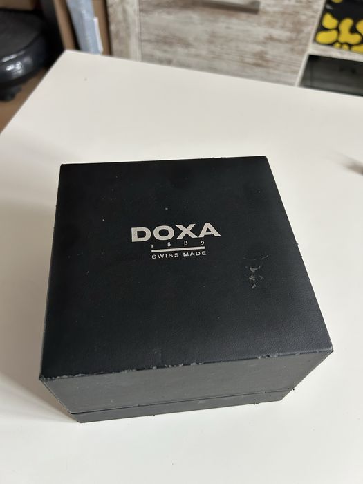 Ceas femei Doxa Blue Stone auriu