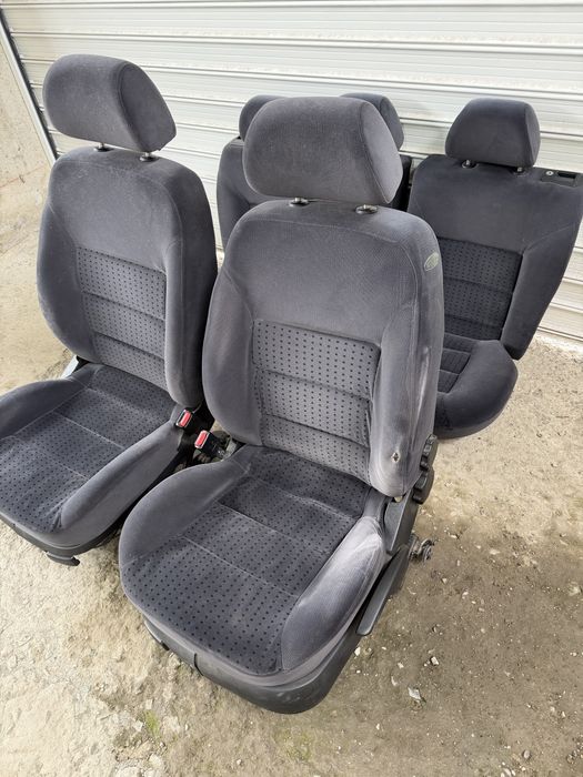 Vw Golf 4 Bora седалки салон