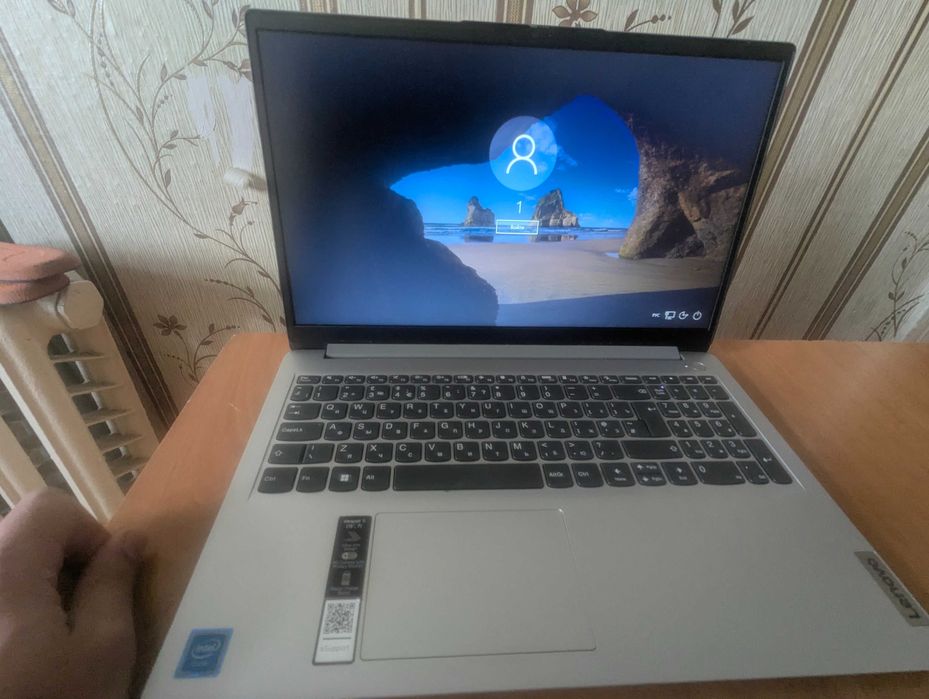 Lenovo ideapad 3
