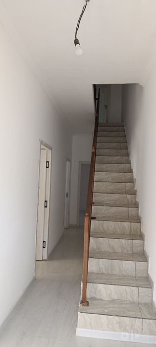 Продаю двухэтажный новый дом яшнободе пятикомнатные два санузел 120 м²