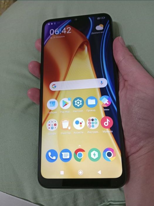 POCO C40. 64 гигабайт
