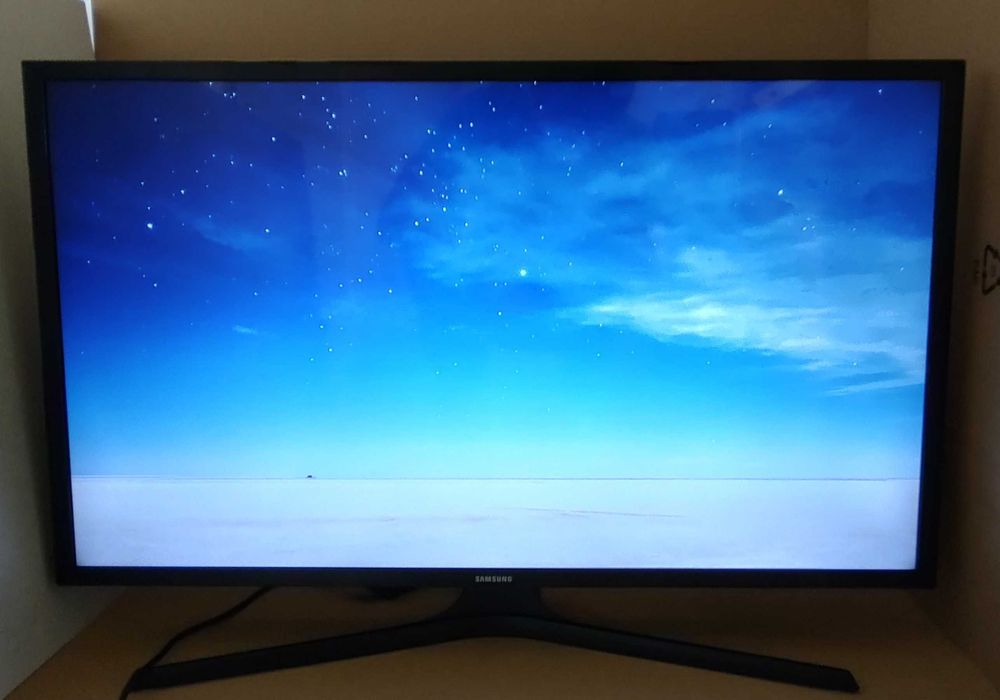 Телевизор SAMSUNG T32H390FEV