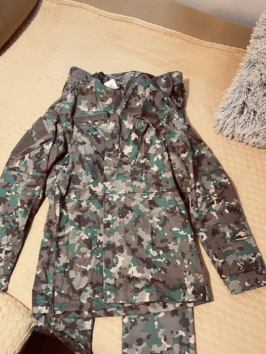 Combat veston si pantaloni