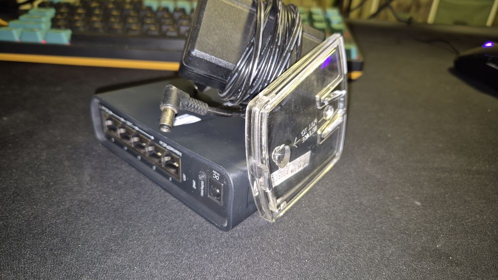 Роутер MikroTik hap ac RB951 u1