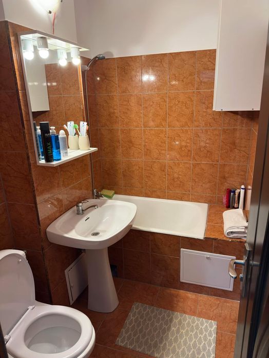 Garsonieră de închiriat