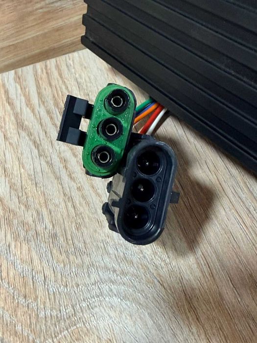 Электронная педаль акселератора Williams Controls.