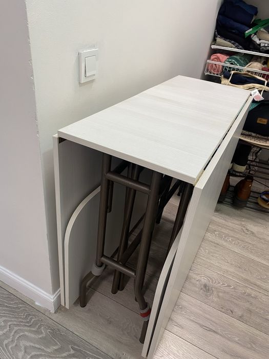 Продам стол трансформер в отличном состоянии