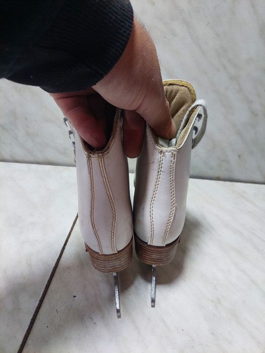 Patine gheata 226 patinaj Riedell profesionale piele marime 30 (20 cm)