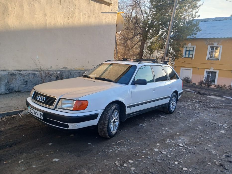 Продам Audi 100 c4