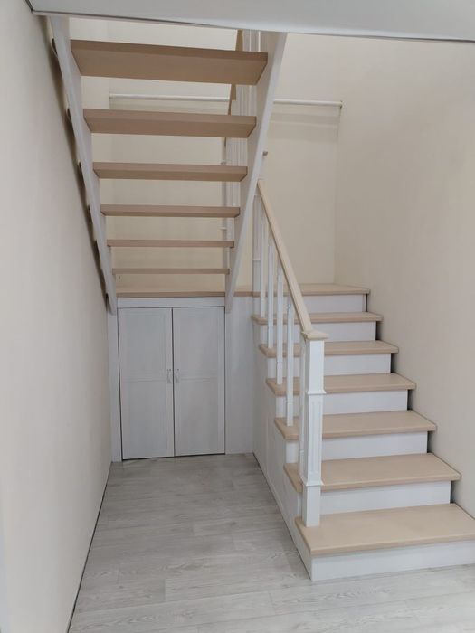 Деревянная лестница