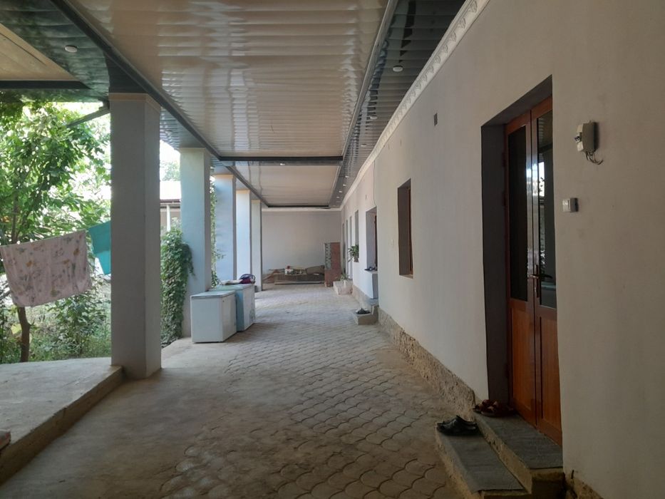 Уй сотилади 5.5 сотик Хишрав